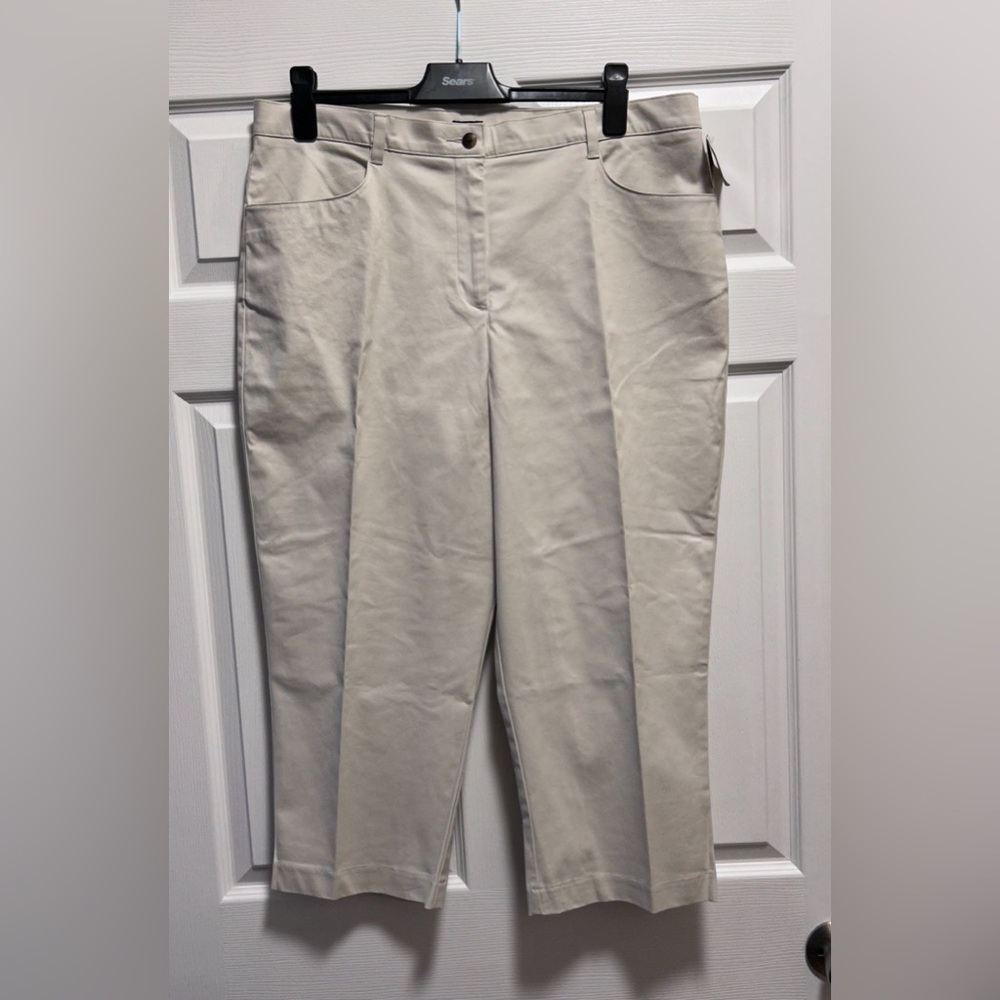 HAGGAR Trousers